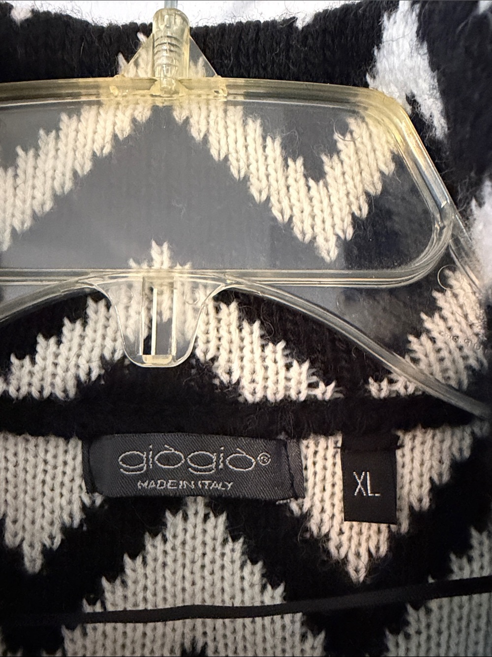 GIOGIO Black & White Gorgeous Chevron Knit Sweater- Women's Button Front Jacket - Picture 2 of 9
